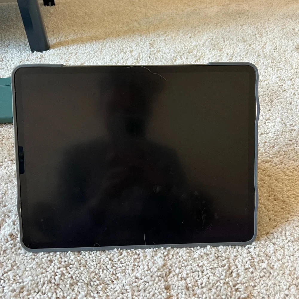 Logitech keyboard case for iPad Pro 12.9 “